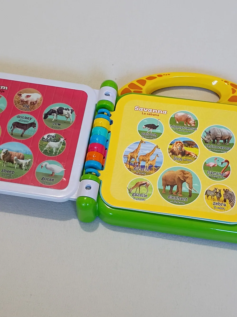 LeapFrog 100 Animals Book - Bilingual English/Spanish Interactive Toy